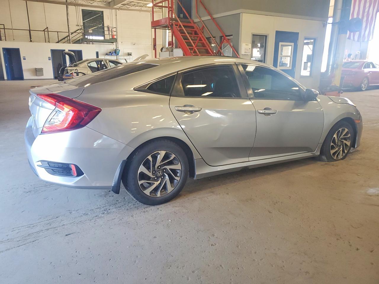 2016 Honda Civic Ex - Фото 3