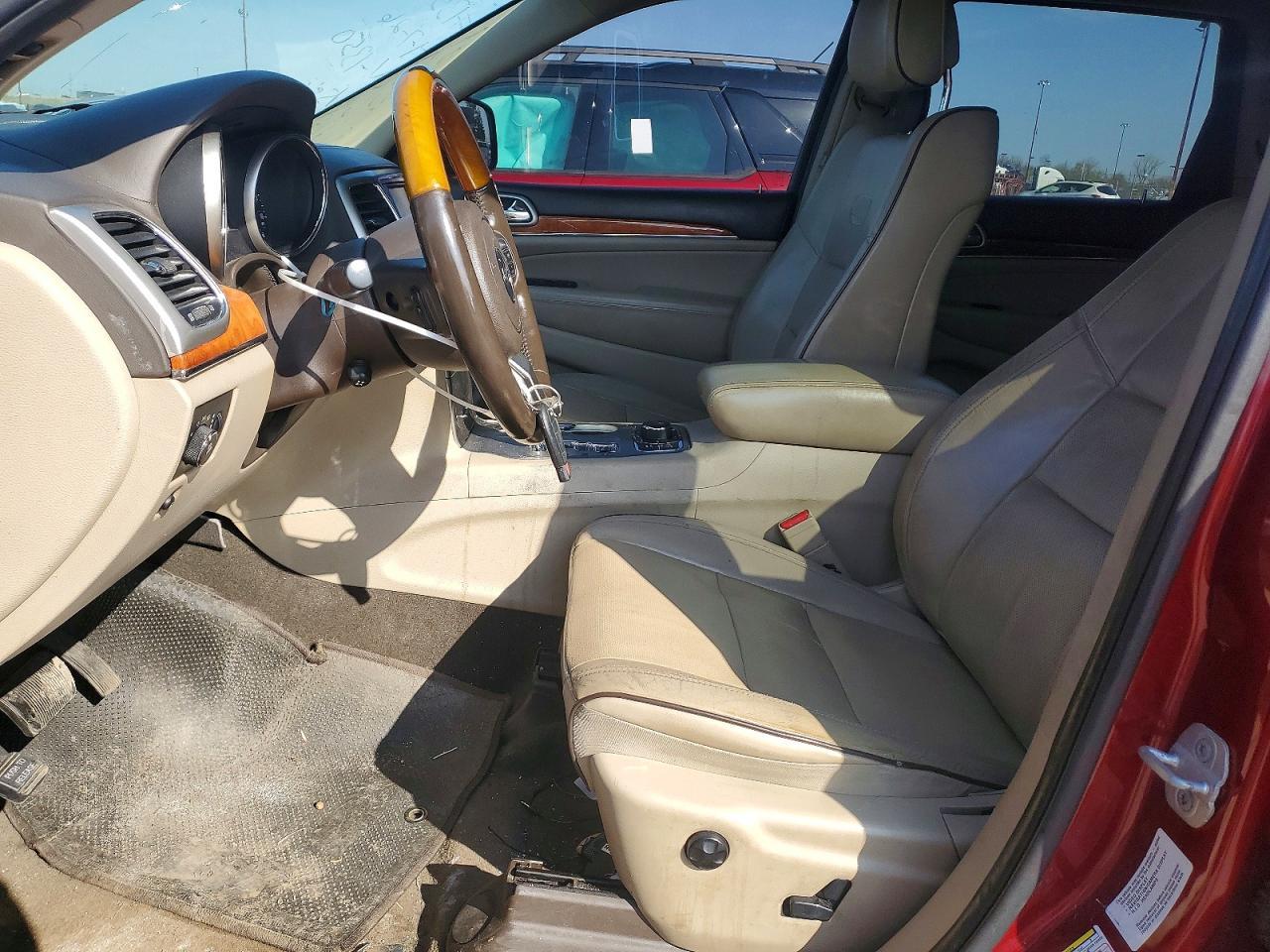 2012 Jeep Grand Cherokee Overland - Фото 7