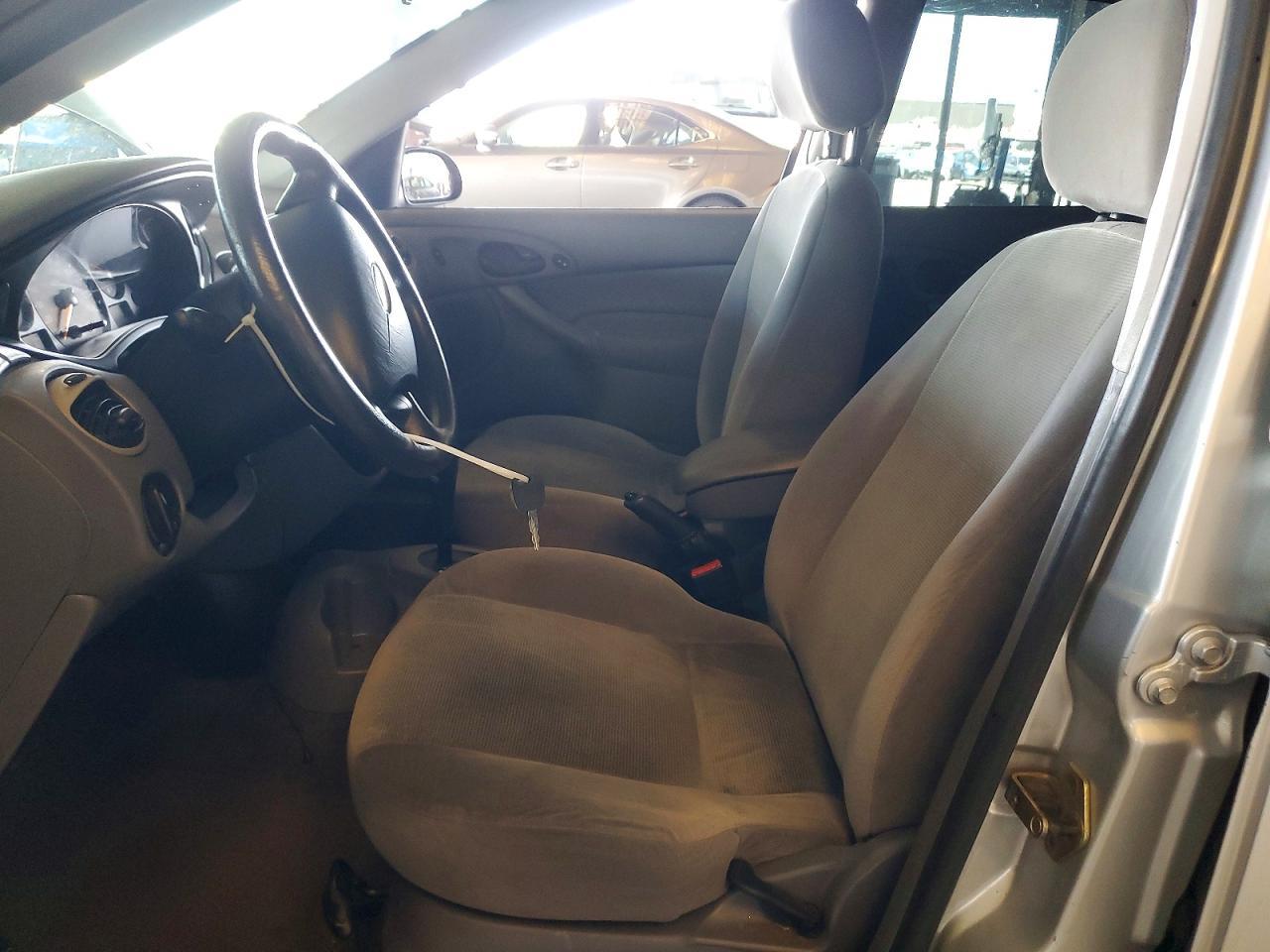 2002 Ford Focus Se - Image 7