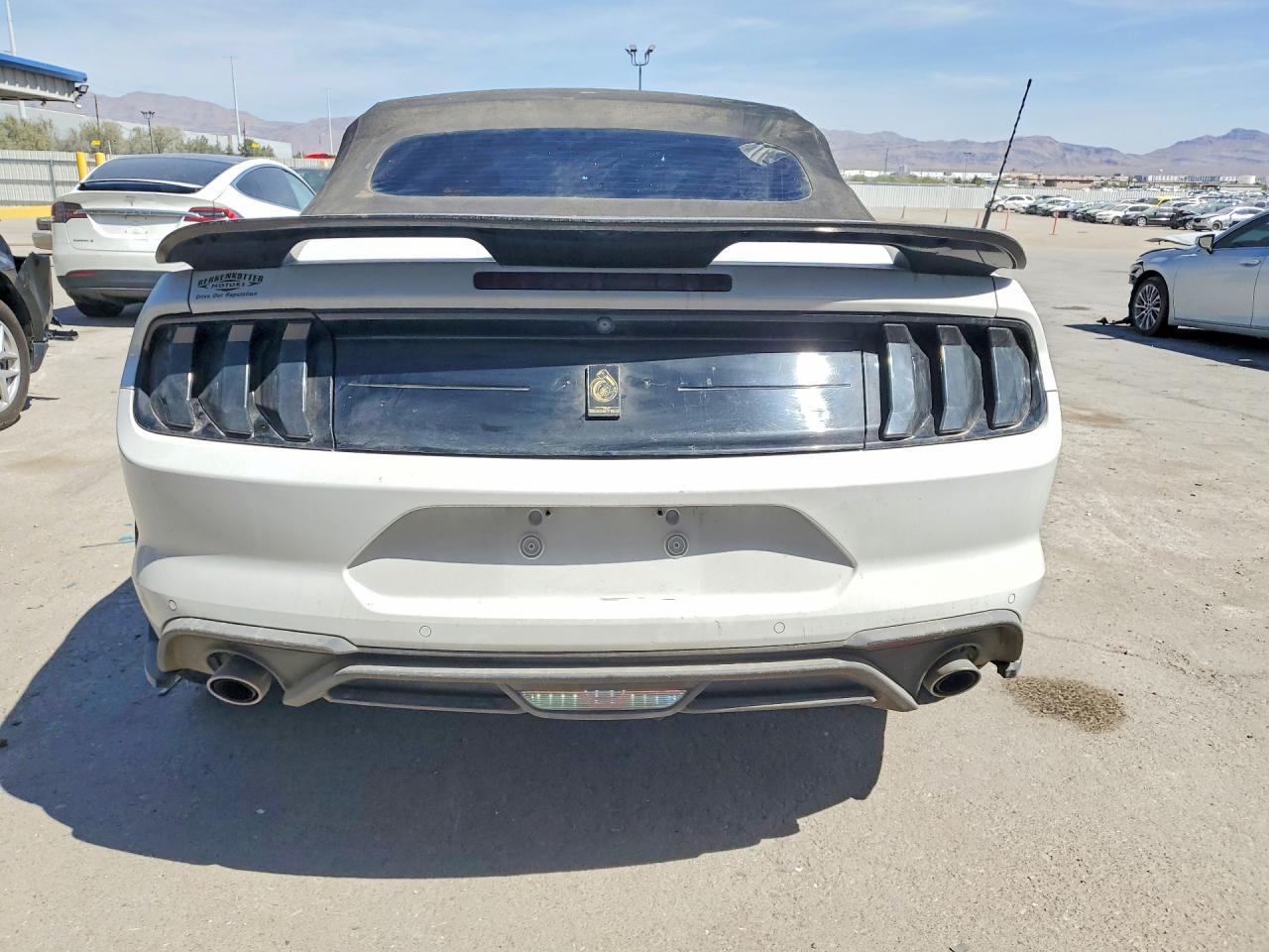 2019 Ford Mustang - Image 6
