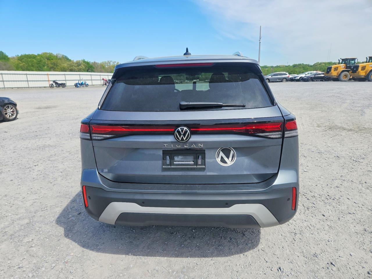 2025 Volkswagen Tiguan S - Image 6