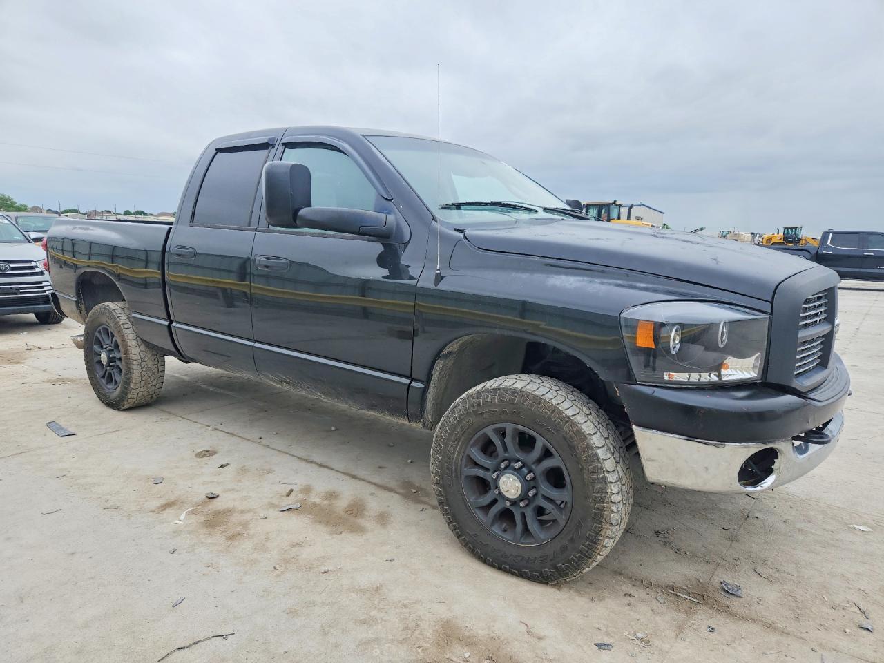 2007 Dodge Ram 2500 St - Фото 4
