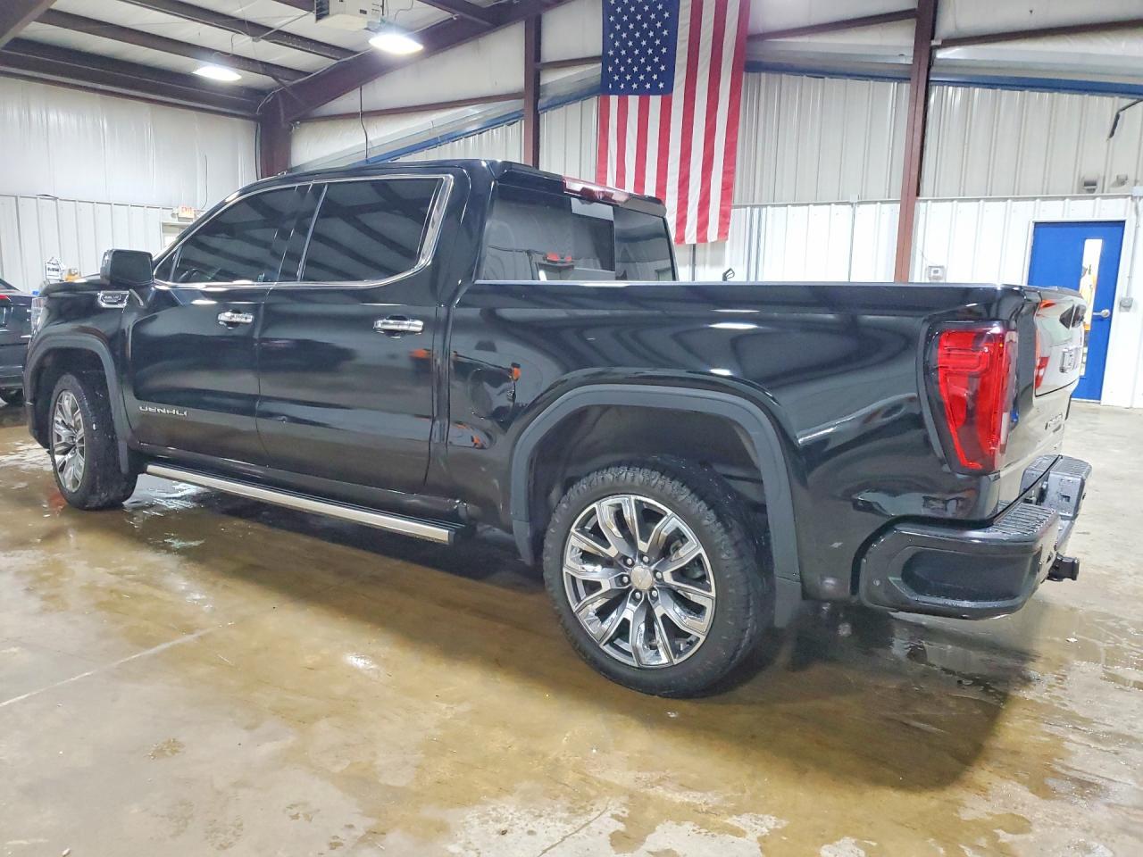 2023 GMC Sierra K1500 Denali - Image 2