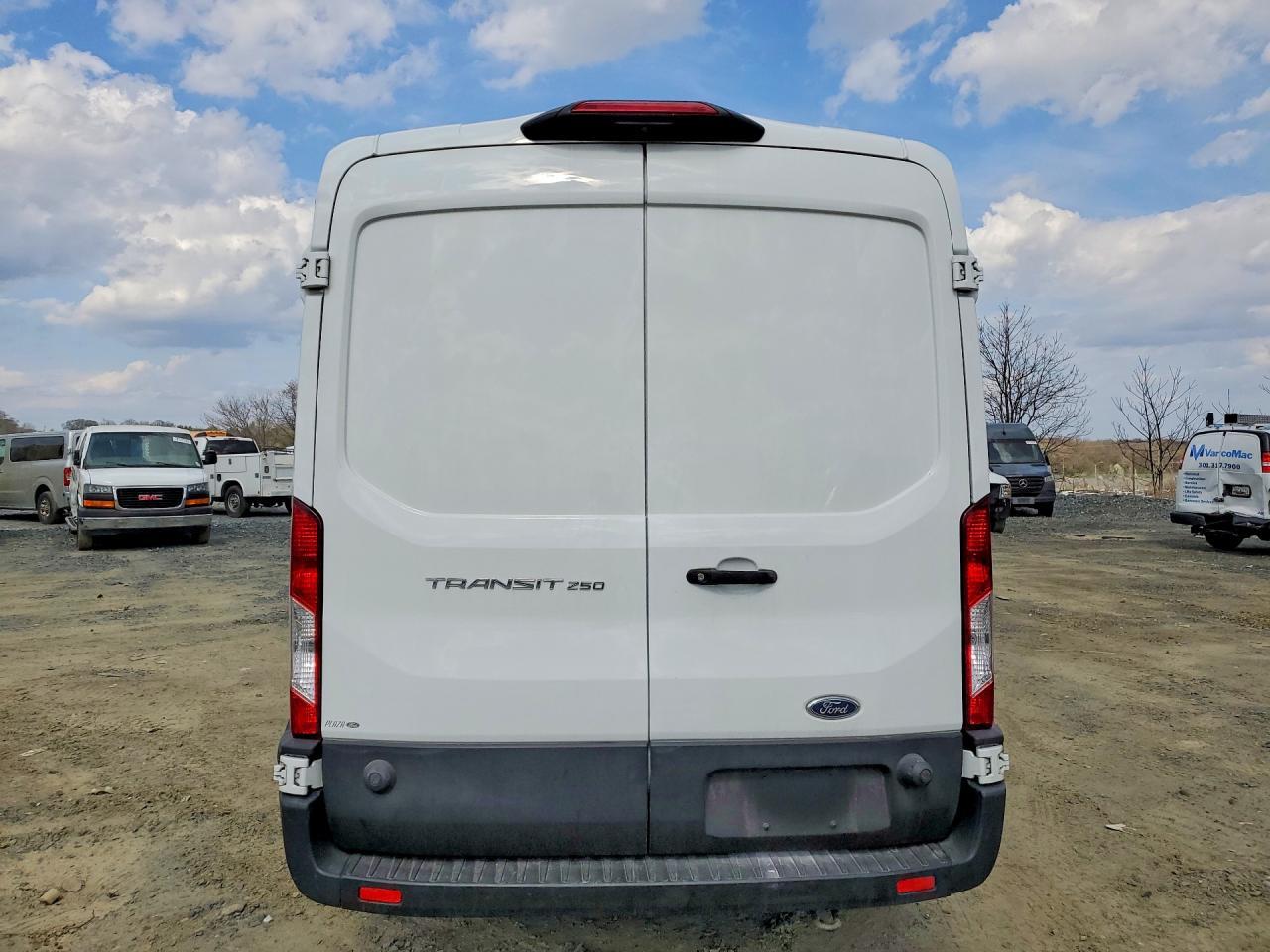 2020 Ford Transit T-250 - Image 6