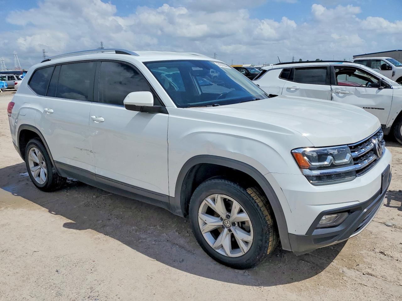 2019 Volkswagen Atlas Se - Image 4