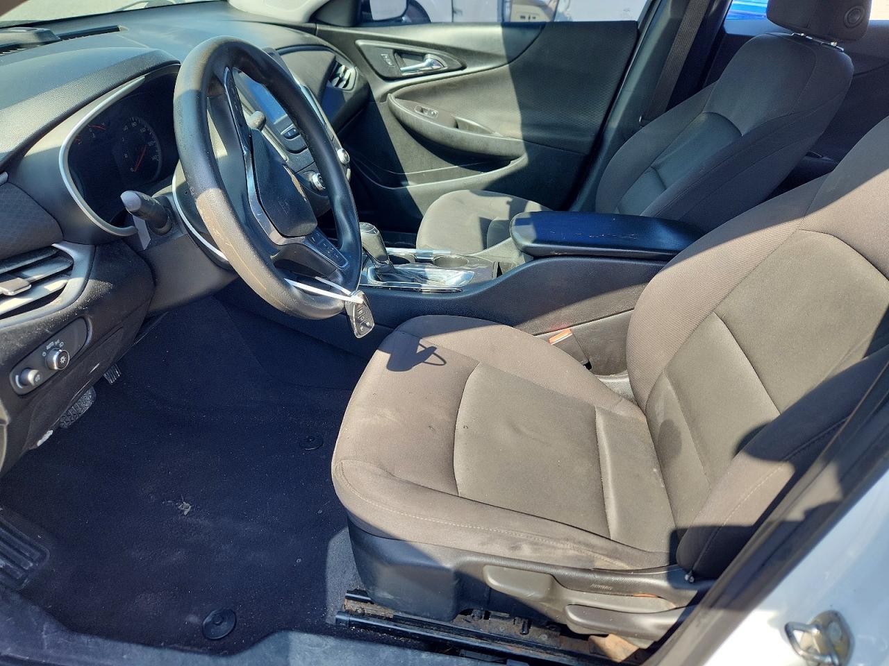 2017 Chevrolet Malibu Ls - Image 7