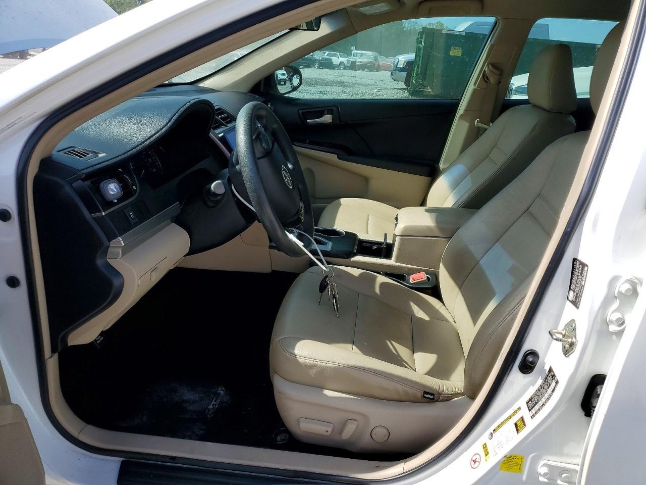 2012 Toyota Camry Le - Фото 7