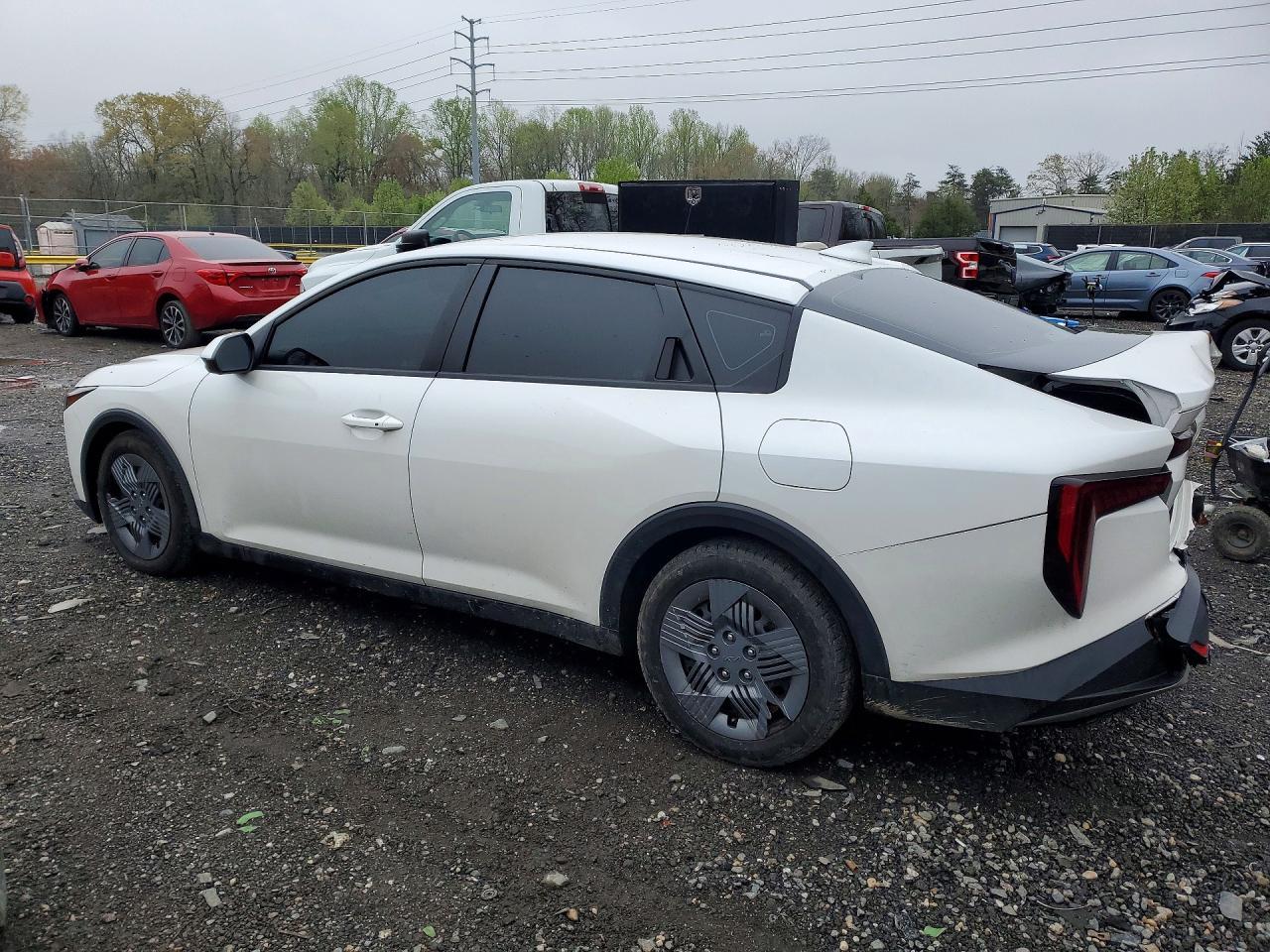 2025 Kia K4 Lx - Фото 2