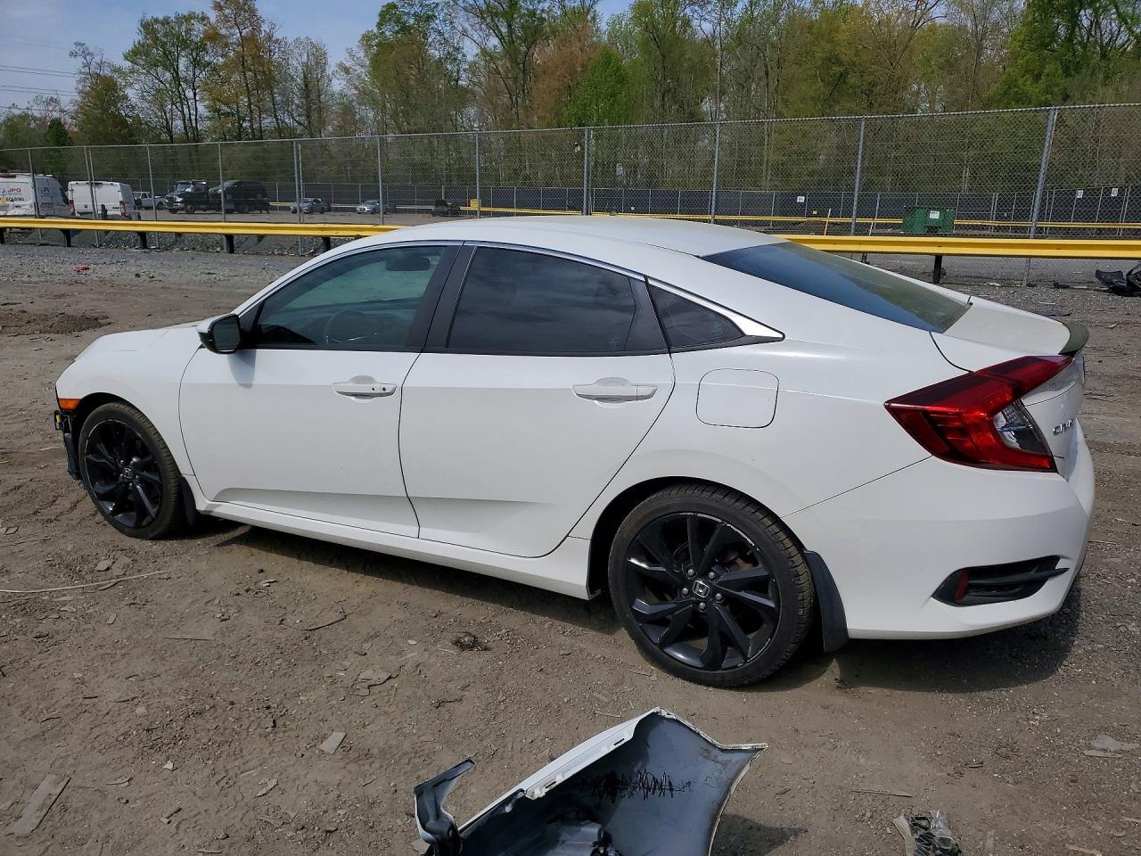 2019 Honda Civic Sport - Фото 2