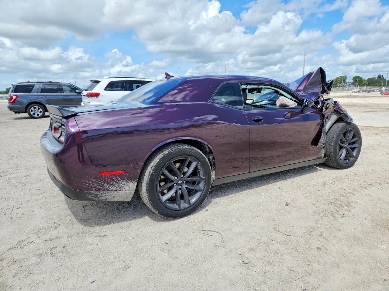 2021 Dodge Challenger R - Image 3