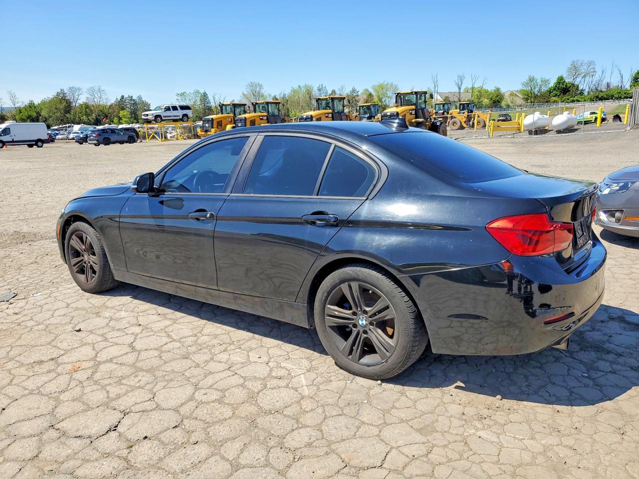 2018 BMW 320 I - Image 2