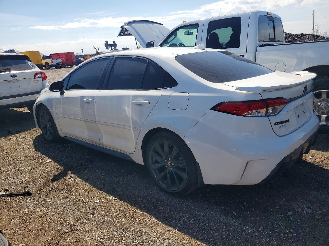 2024 Toyota Corolla Se - Фото 2