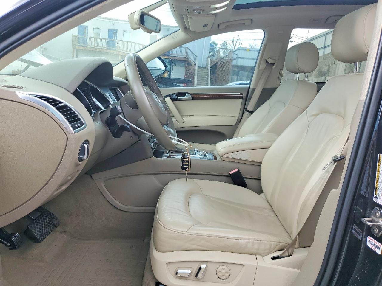 2012 Audi Q7 Premium Plus - Image 7