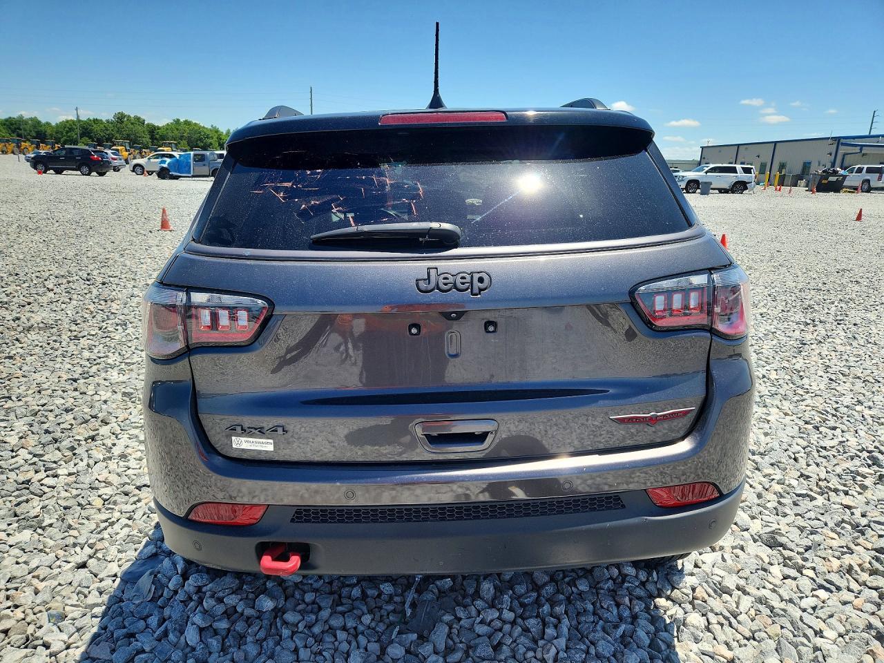 2022 Jeep Compass Trailhawk - Image 6