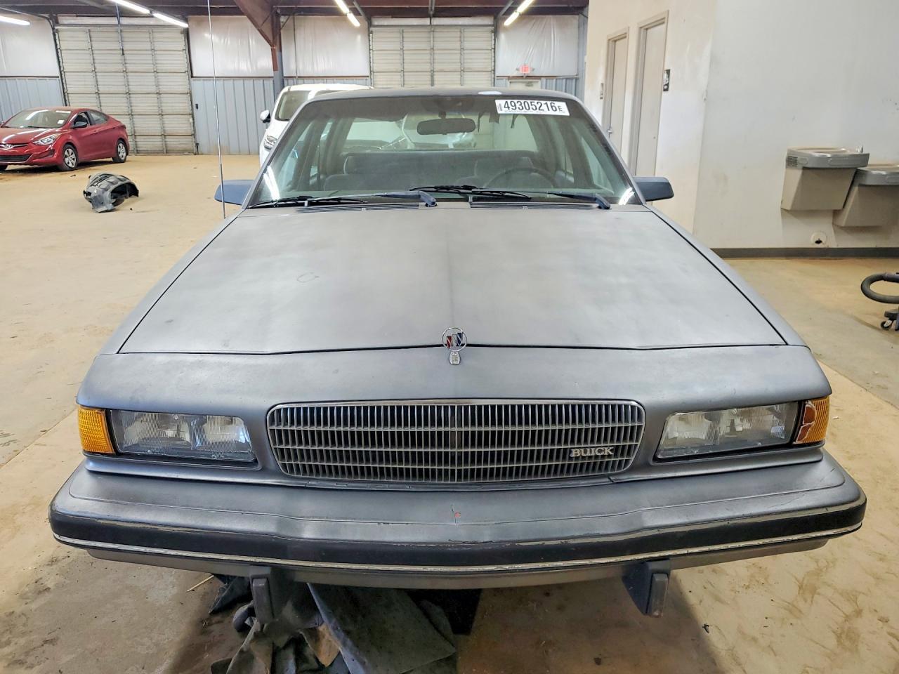 1990 Buick Century Custom - Фото 5