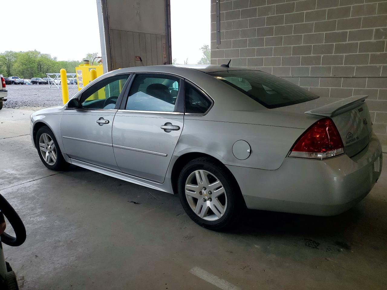 2010 Chevrolet Impala Lt - Фото 2