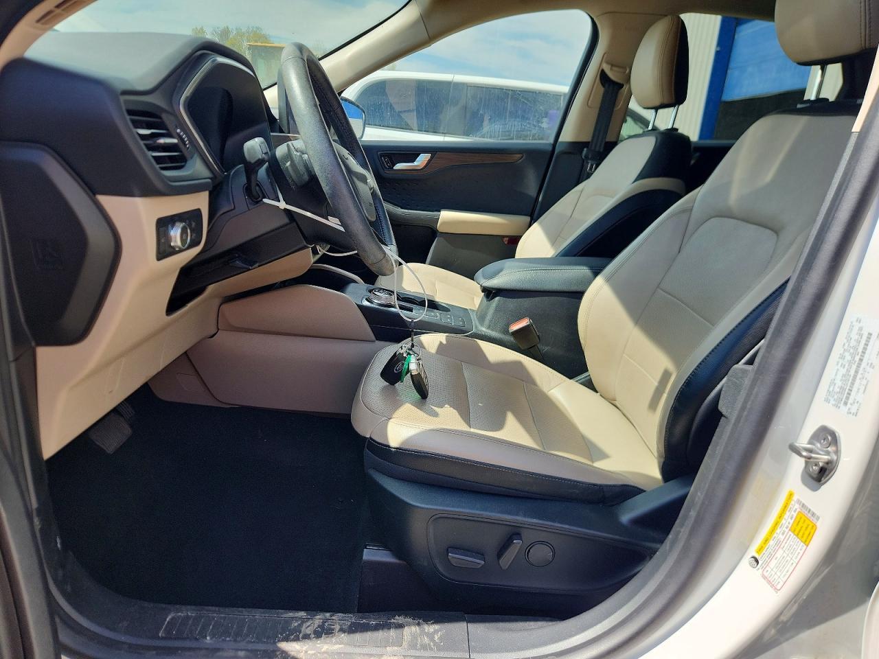 2020 Ford Escape Titanium - Фото 7