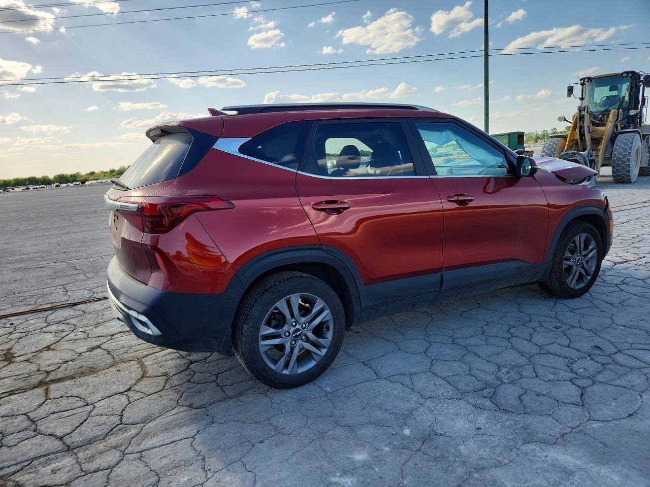 2023 Kia Seltos S - Image 3