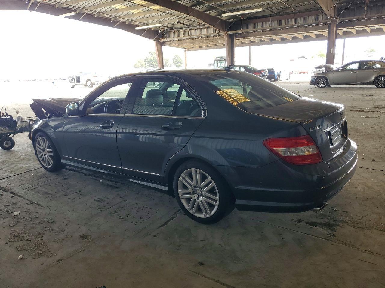 2009 Mercedes-Benz C 300 - Image 2