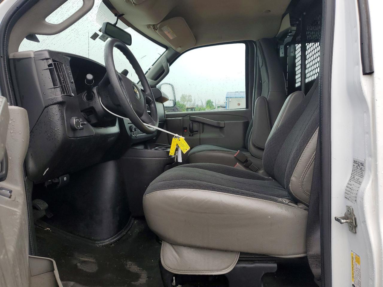 2021 Chevrolet Express G2500 - Фото 7