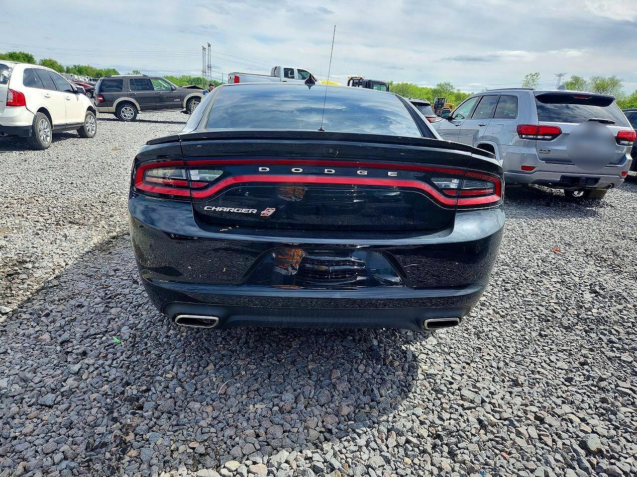2019 Dodge Charger Sxt - Image 6
