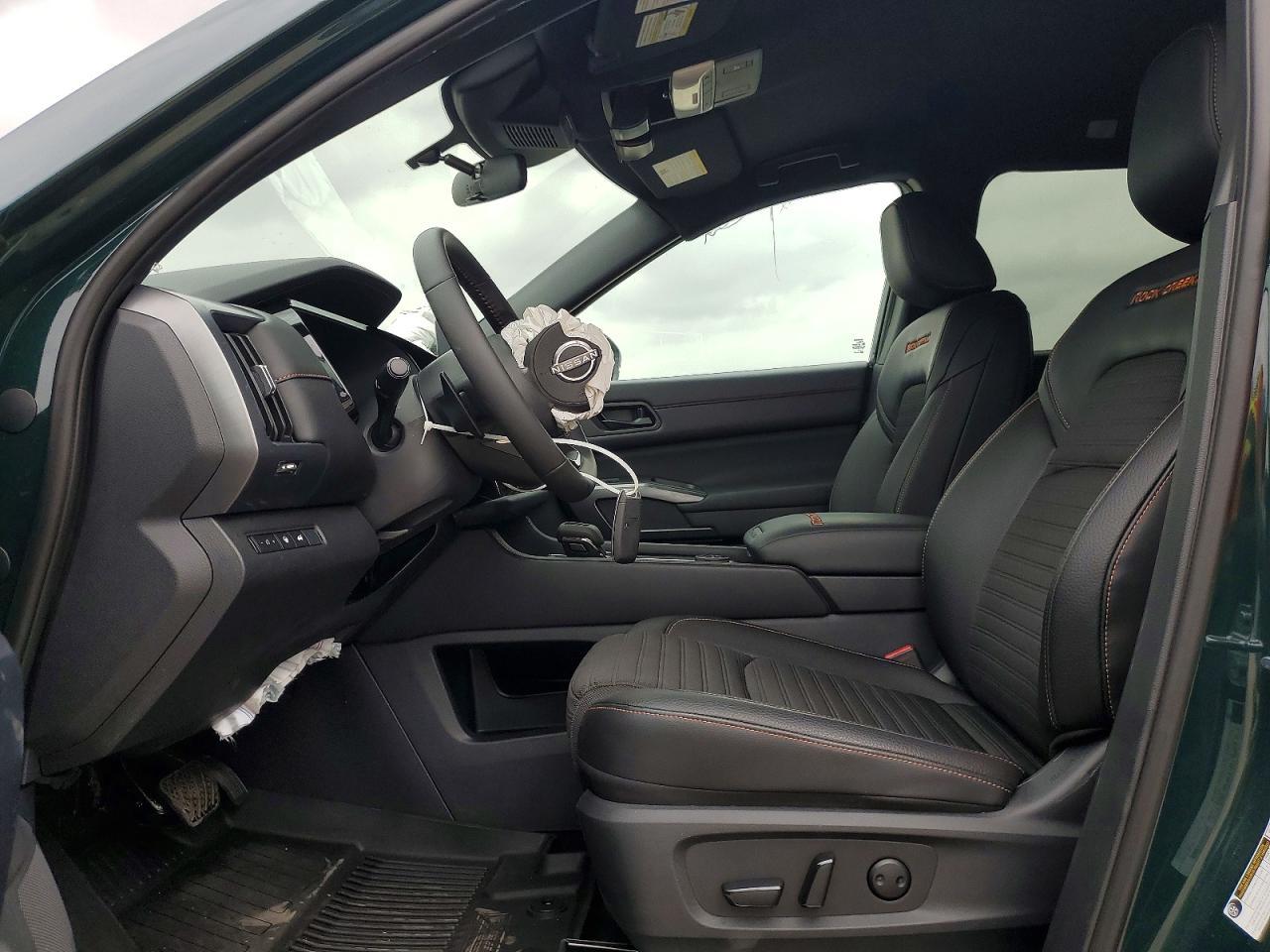 2025 Nissan Pathfinder Rock Creek - Image 7