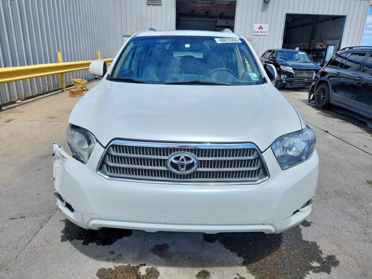 2010 Toyota Highlander Hybrid Limited - Image 5