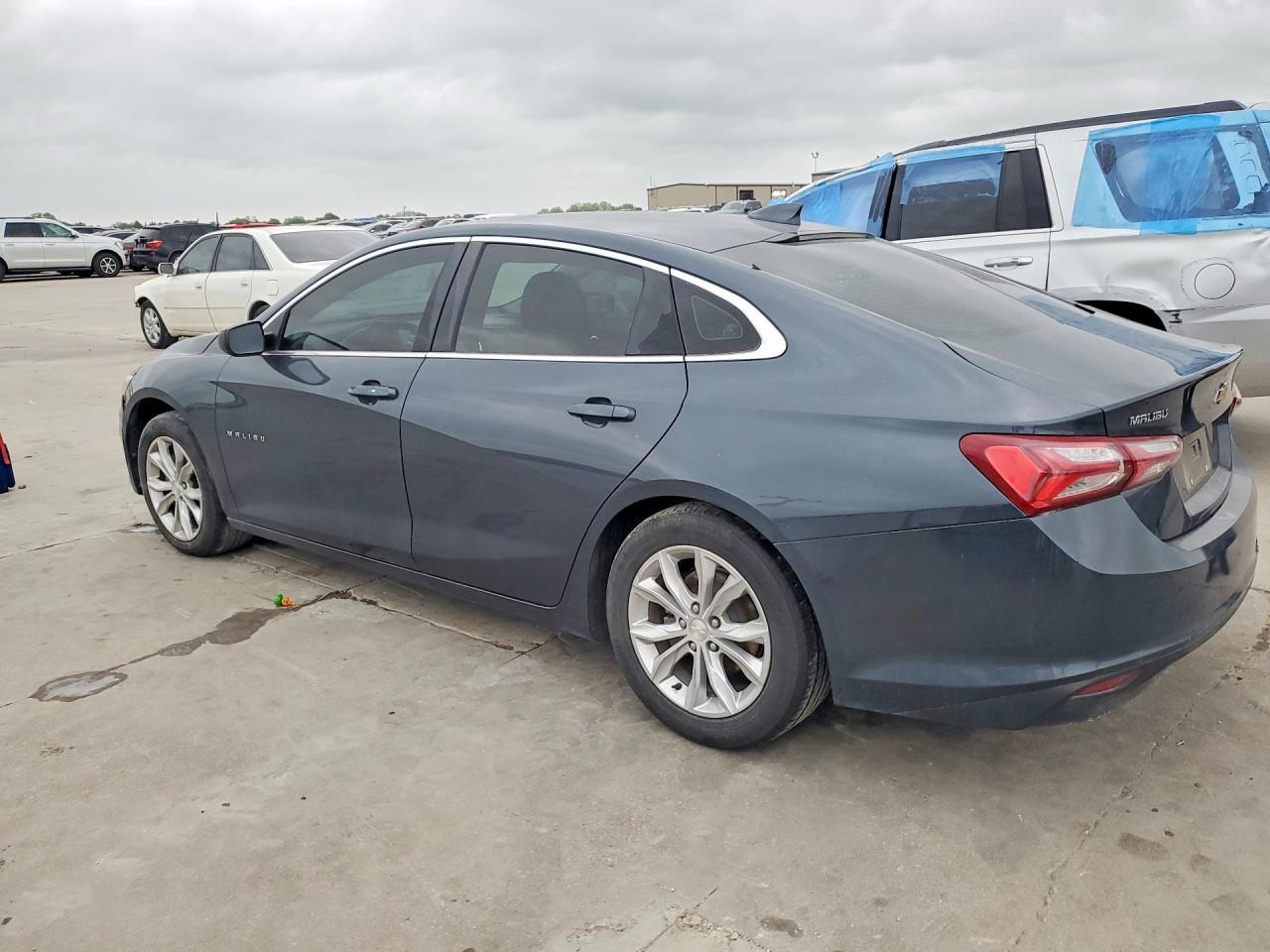 2020 Chevrolet Malibu Lt - Фото 2