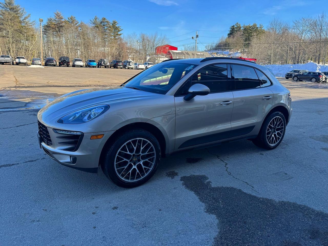 2015 Porsche Macan S - Image 2