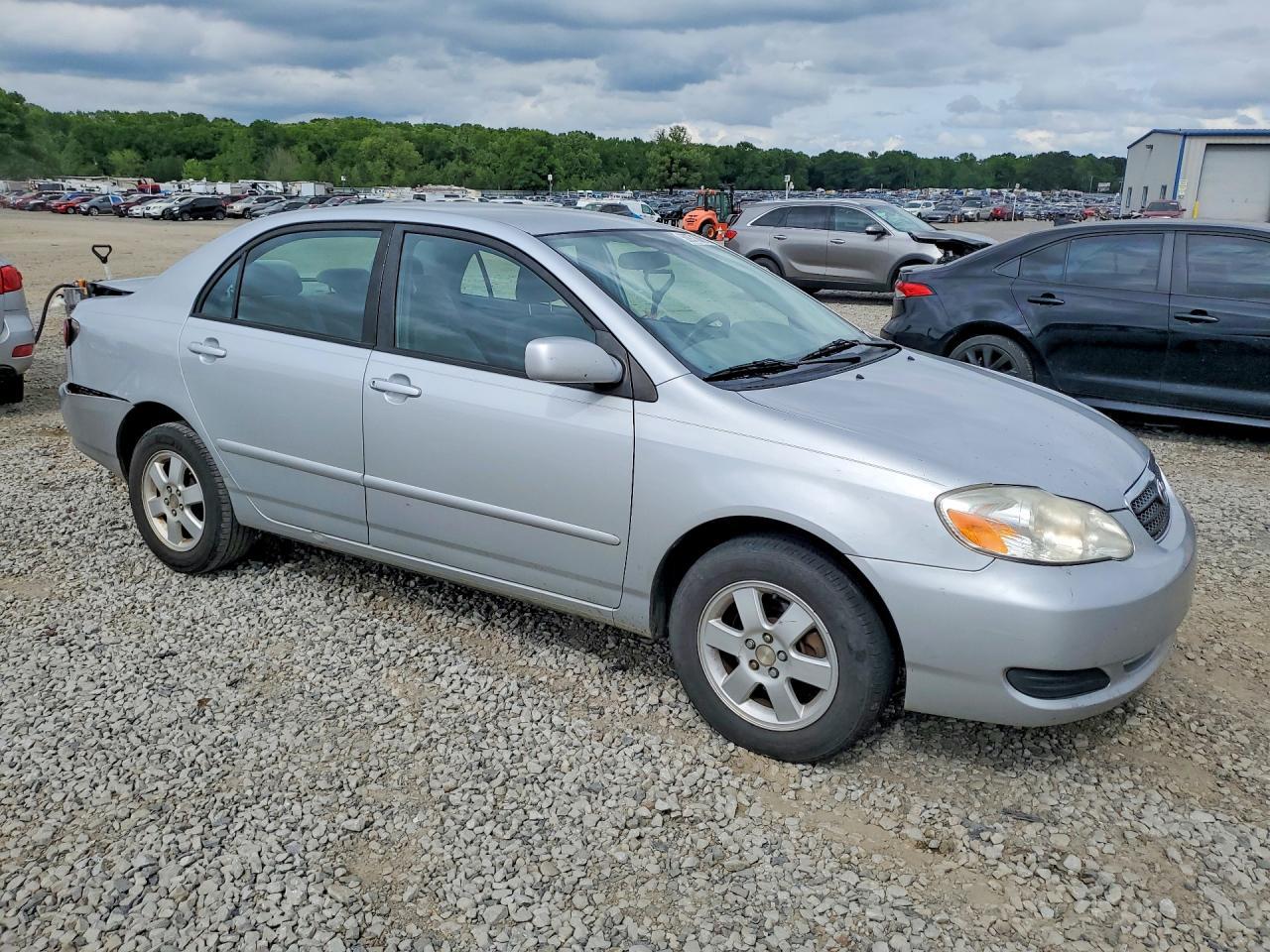 2005 Toyota Corolla - Image 4