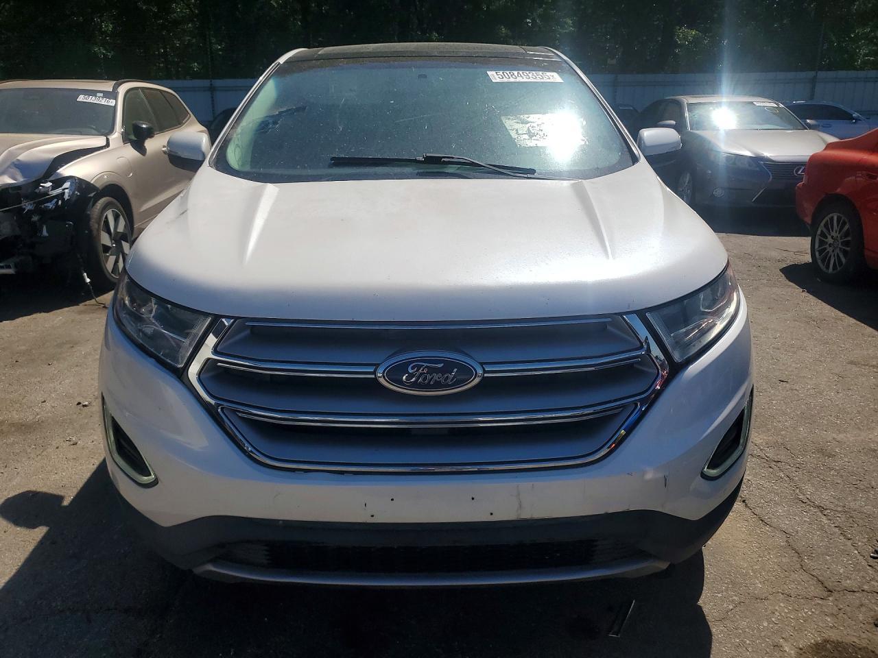 2017 Ford Edge Titanium - Image 5