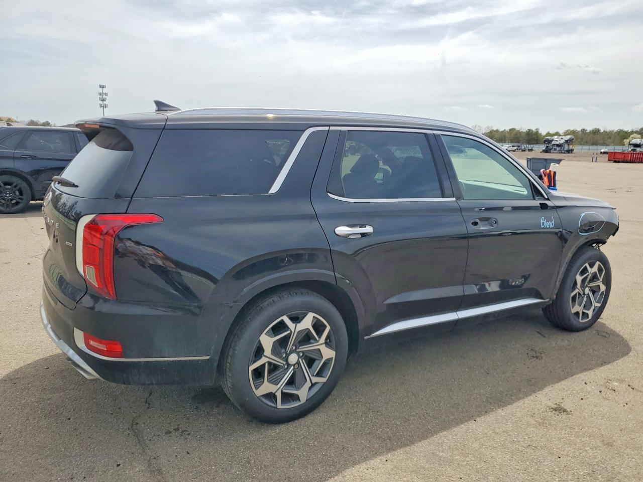 2021 Hyundai Palisade Calligraphy - Image 3