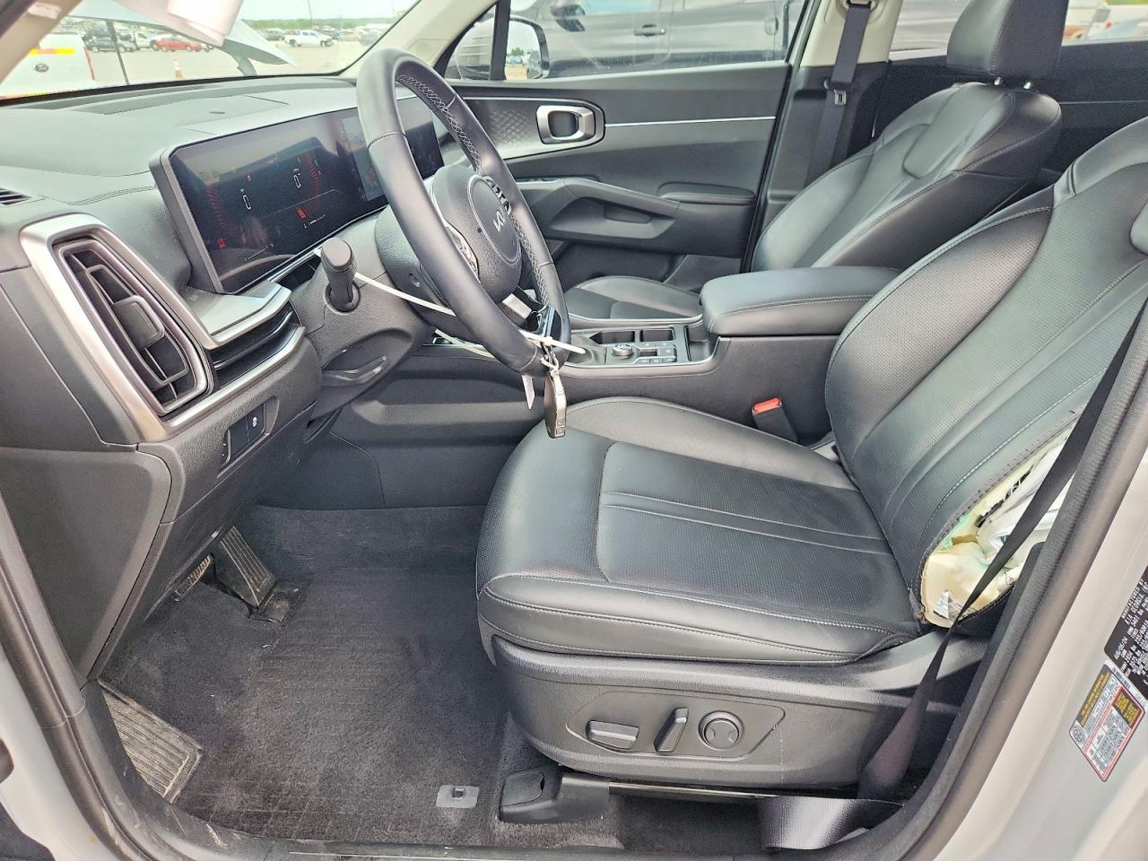 2025 Kia Sorento S - Фото 7