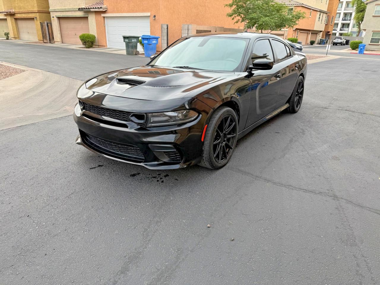 2019 Dodge Charger R - Фото 2