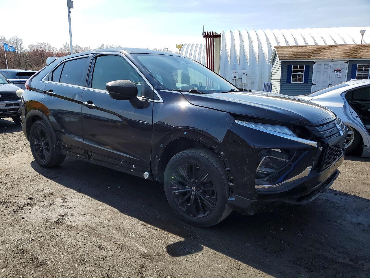 2022 Mitsubishi Eclipse Cross Le - Фото 4