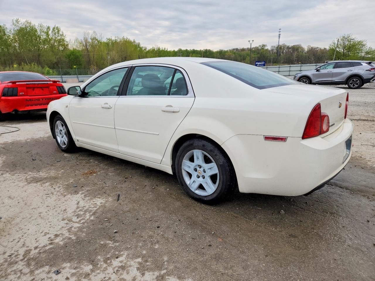 2008 Chevrolet Malibu Ls - Фото 2