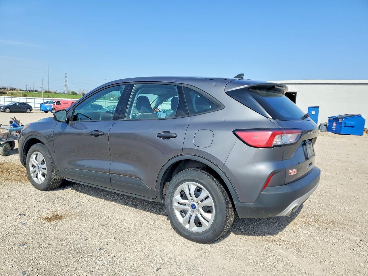 2021 Ford Escape S - Фото 2