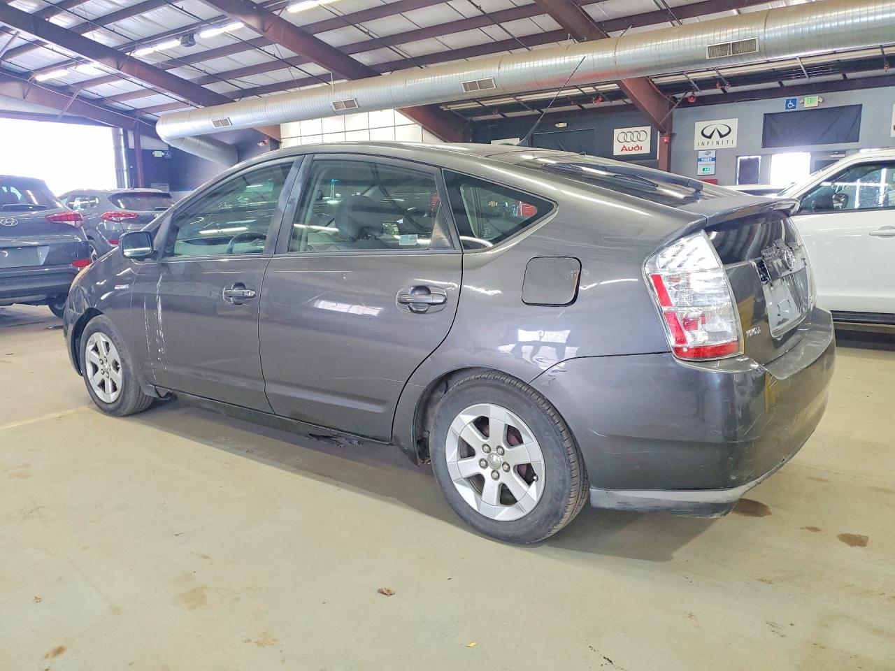 2009 Toyota Prius Base - Фото 2