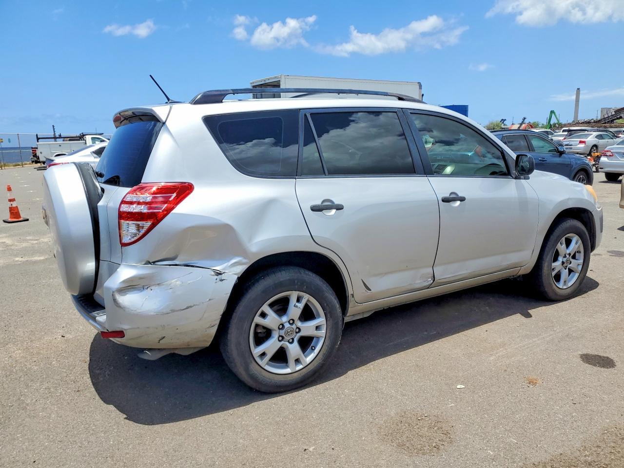 2012 Toyota Rav4 Base - Image 3