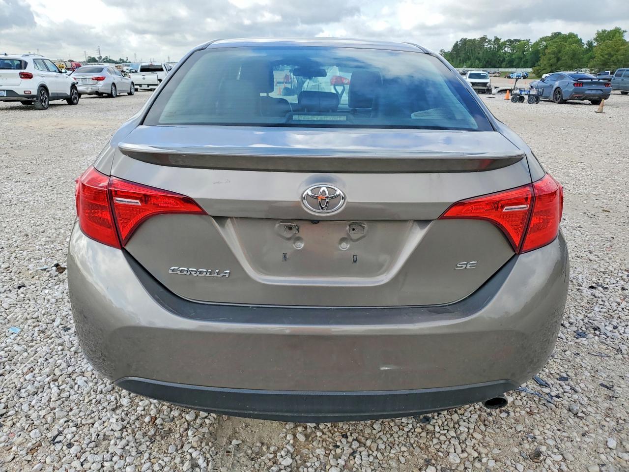 2019 Toyota Corolla Se - Image 6
