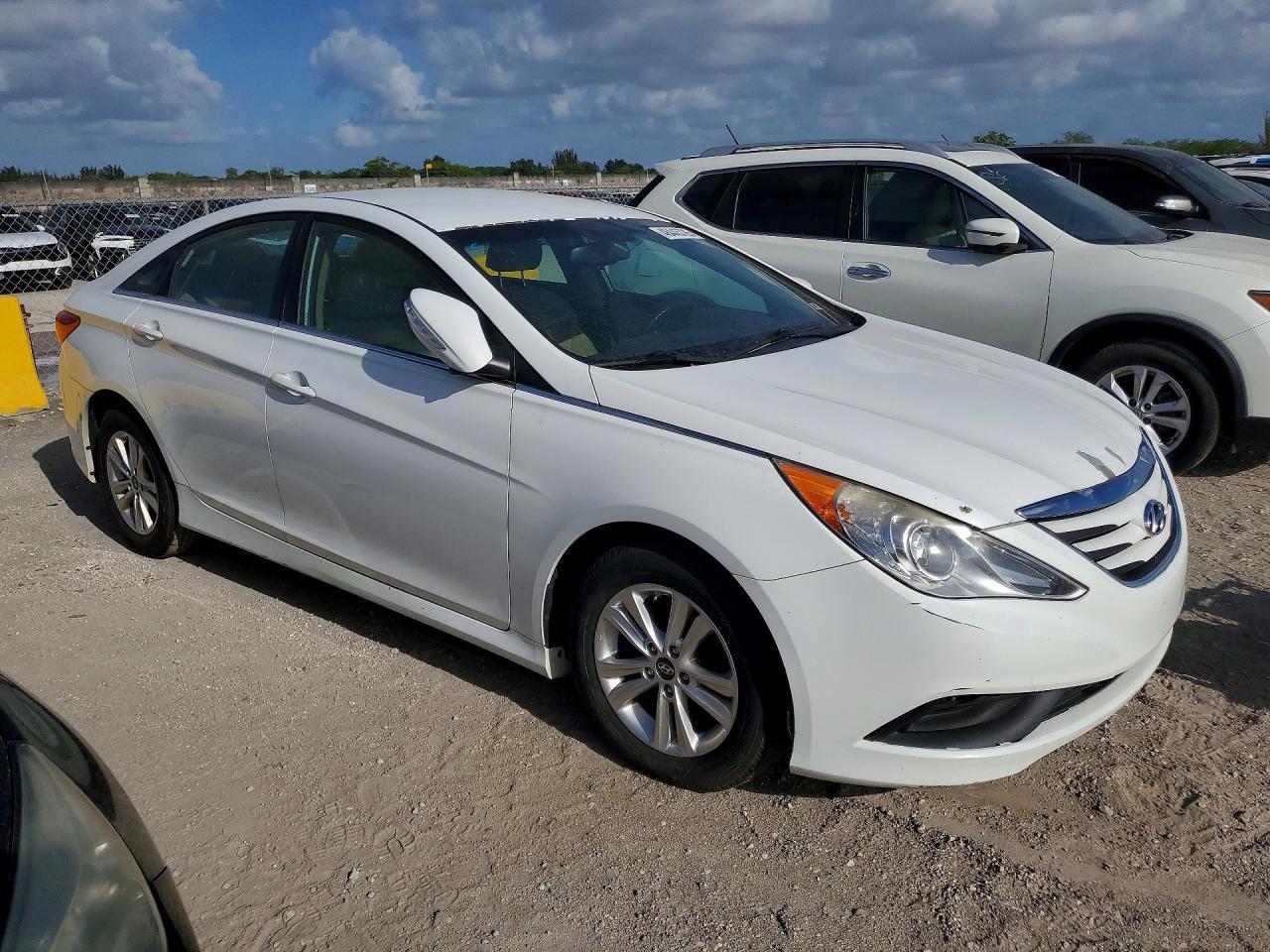 2014 Hyundai Sonata Gls - Фото 4