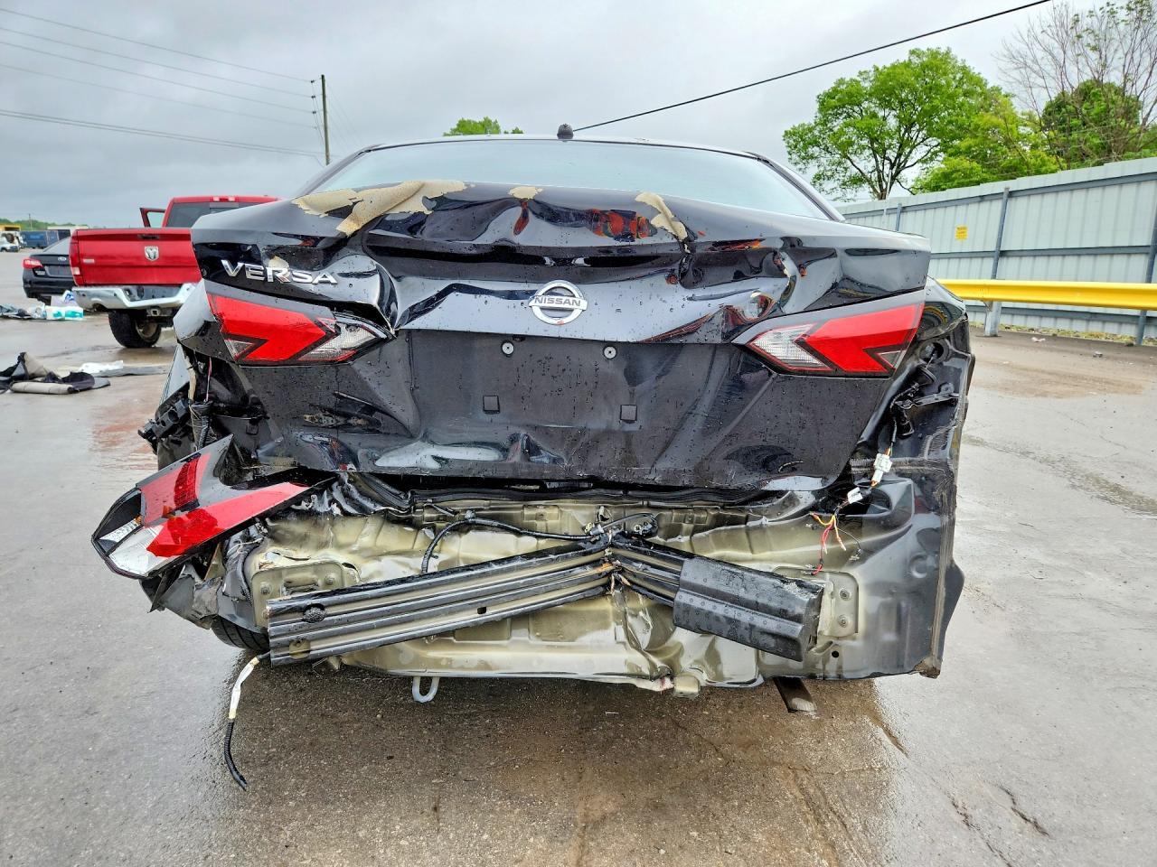2021 Nissan Versa S - Фото 6