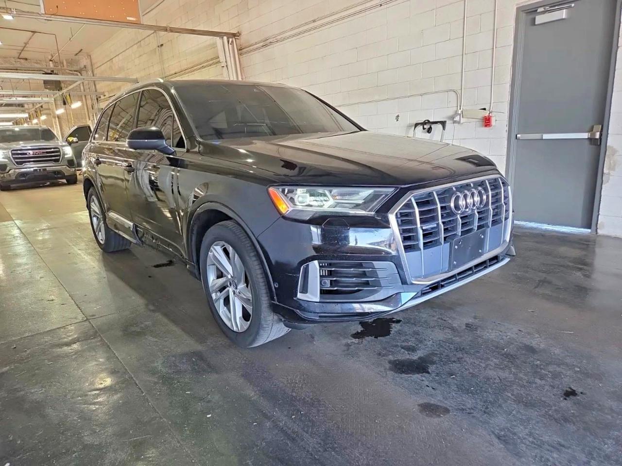 2020 Audi Q7 Premium Plus - Фото 2