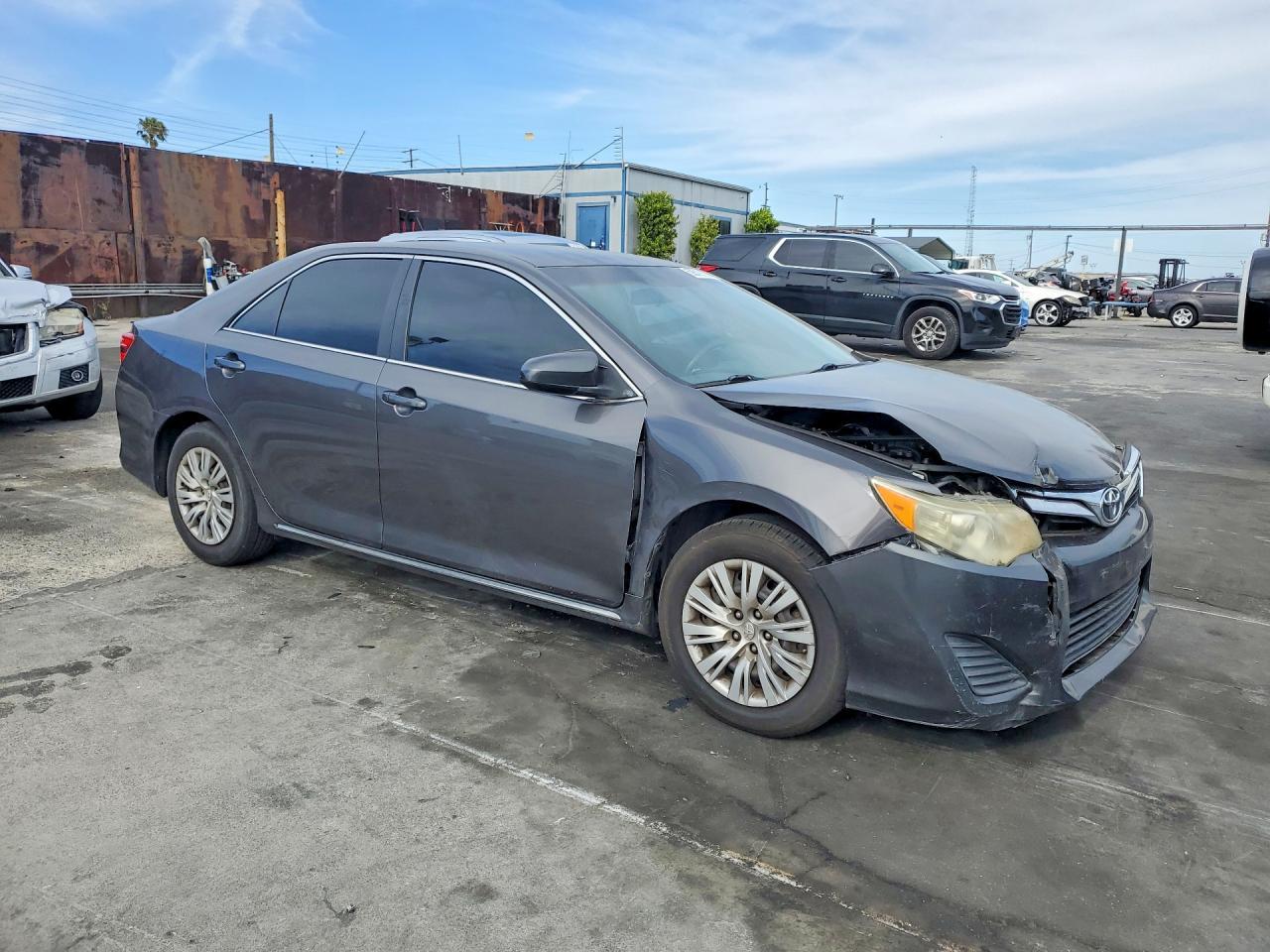 2013 Toyota Camry Le - Image 4