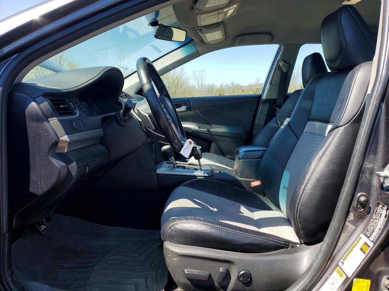 2014 Toyota Camry Se - Фото 7