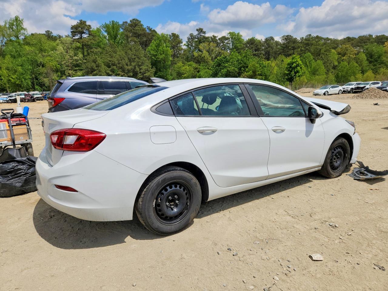 2019 Chevrolet Cruze Ls - Image 3