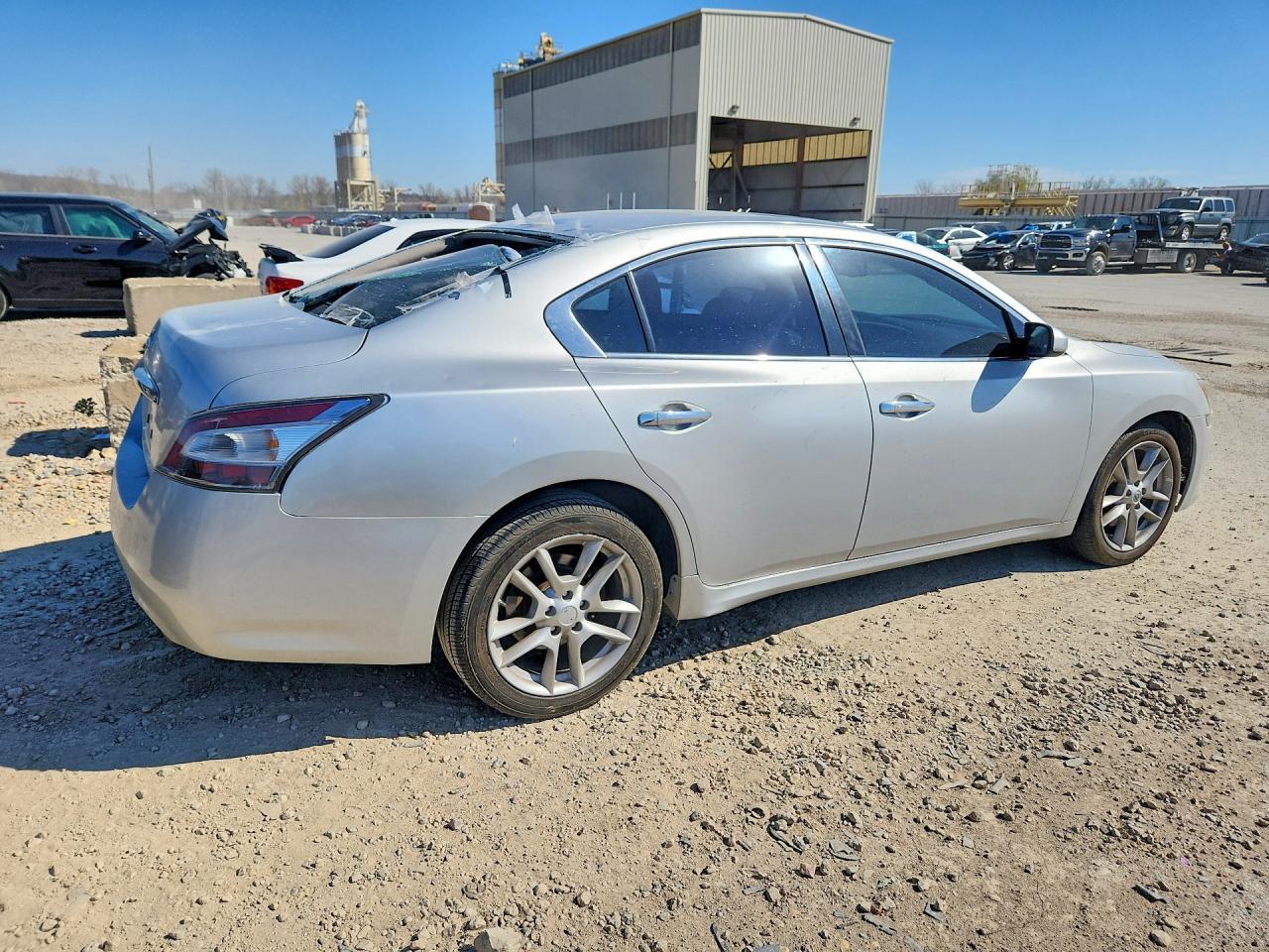 2014 Nissan Maxima 3.5 S - Image 3