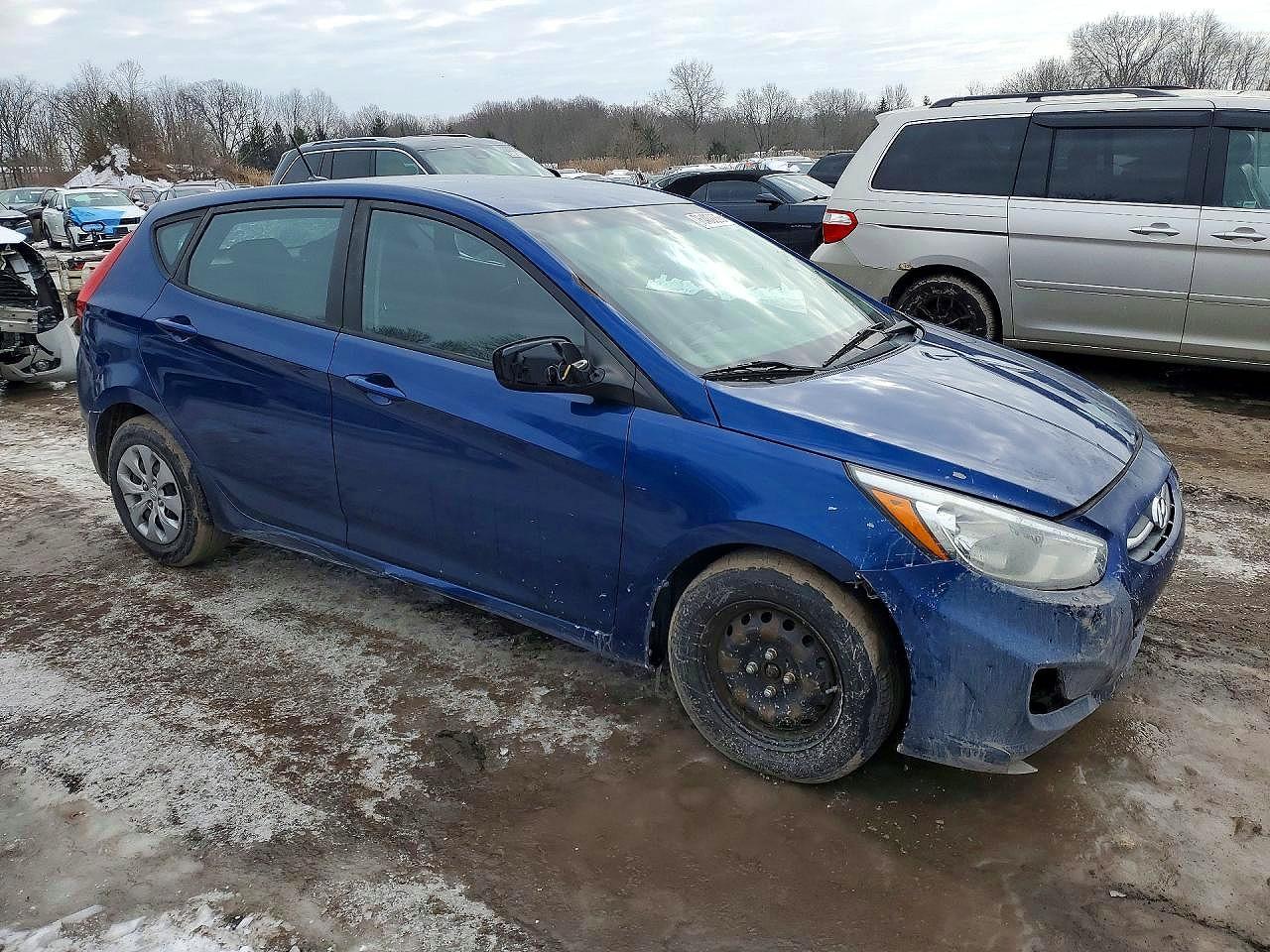 2016 Hyundai Accent Se - Image 4