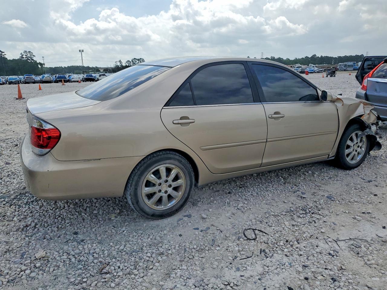 2006 Toyota Camry Standard - Фото 3