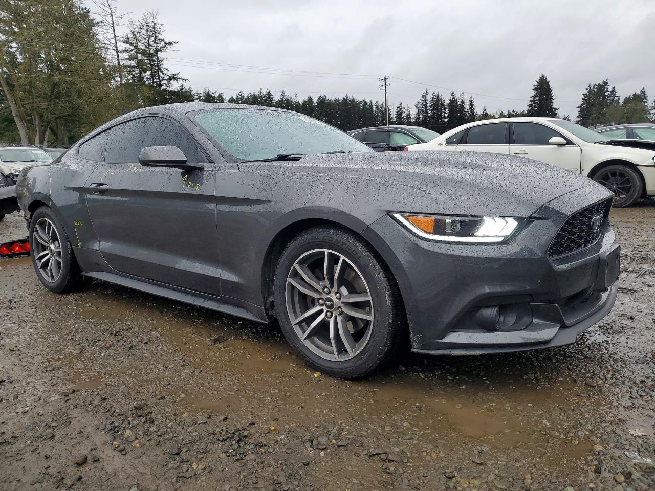2017 Ford Mustang - Фото 4